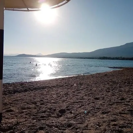 With Pool Minutes From Holiday home *
